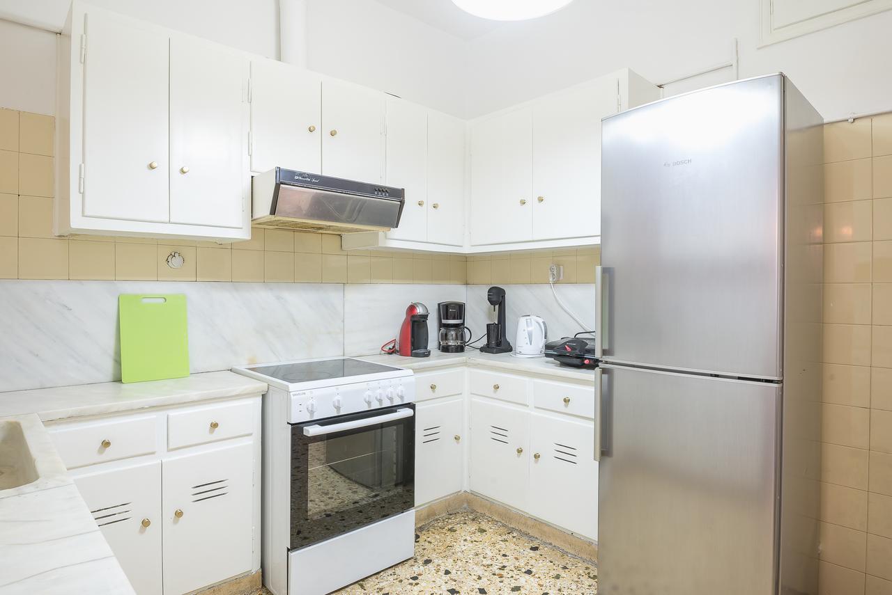 Victoria Grand Apartments Атина Екстериор снимка